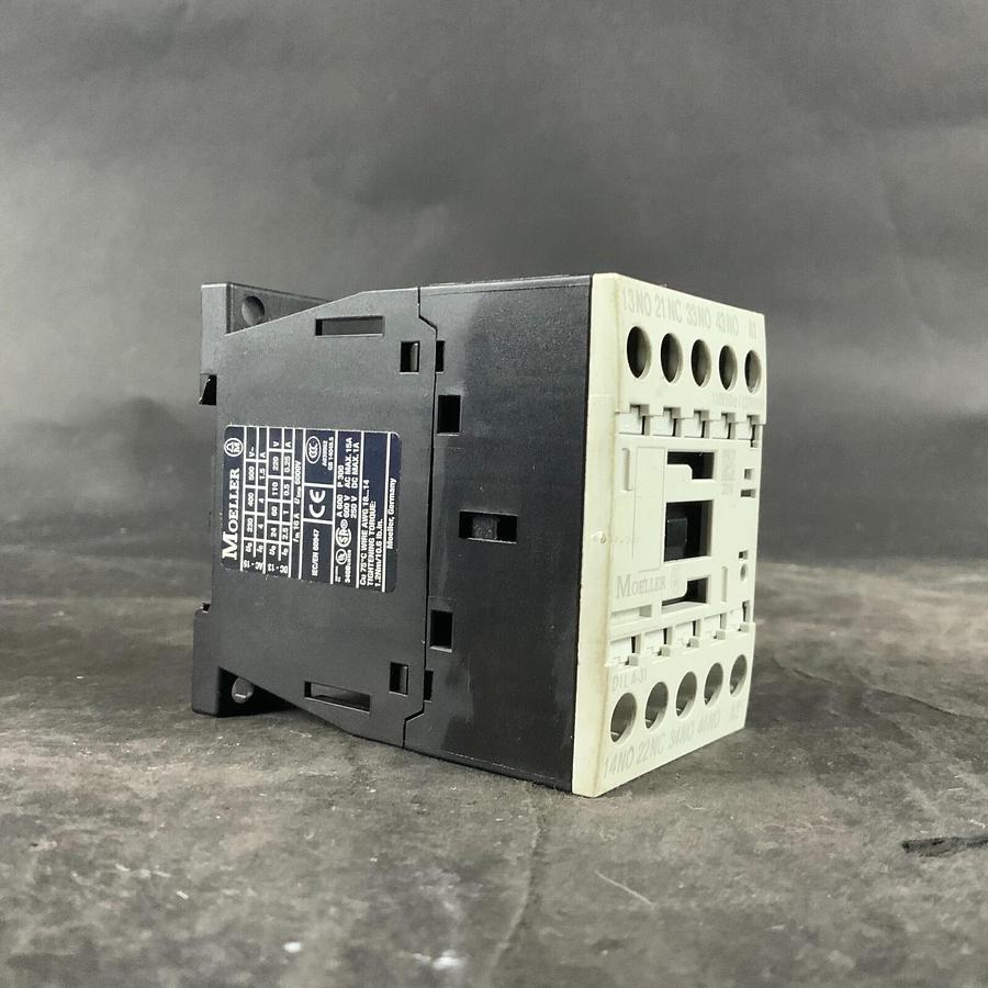 Used KLOCKNER MOELLER DIL A-31 CONTACTOR DELAY ($35 OBO)