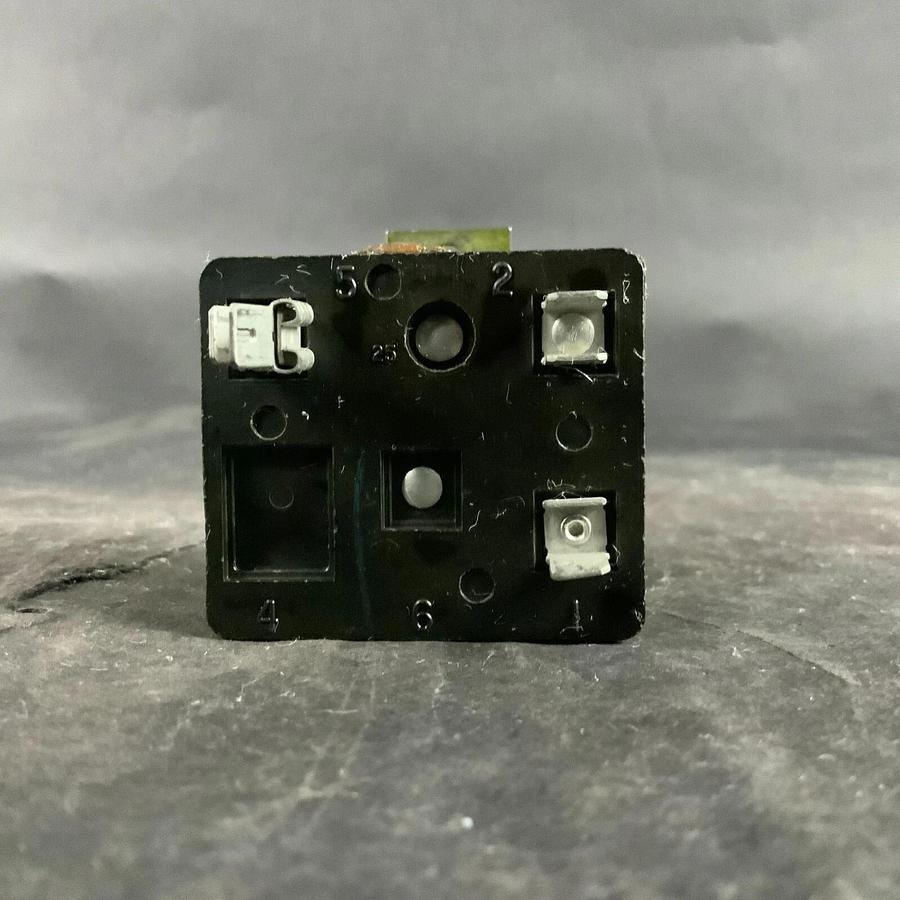 Used GENERAL ELECTRIC 3ARR3CT6A5 RELAY ($25 OBO)