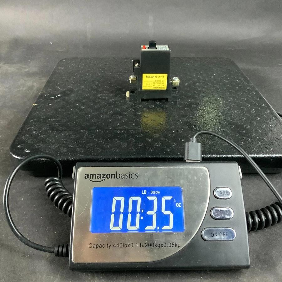 Used MATSUSHITA BD16 M-5 BAD161305 3A CIRCUIT BREAKER ($10 OBO)