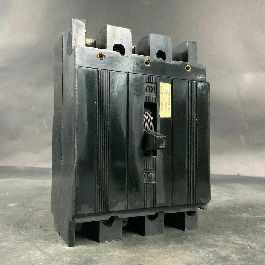 Used WESTINGHOUSE E3100 CIRCUIT BREAKER ($35 OBO)
