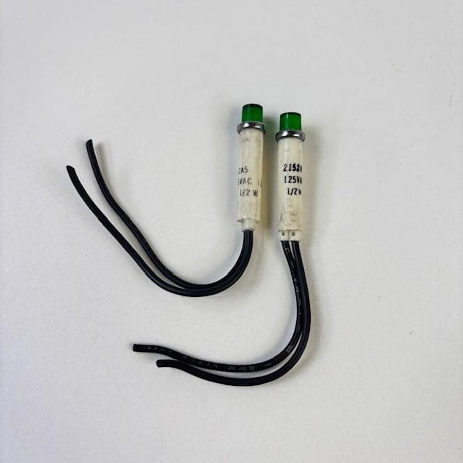 Used IDI 215A5 GREEN INDICATOR LIGHTS 2PCS
