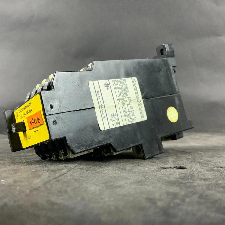 Used KLOCKNER MOELLER DIL08-44-NA CONTACTOR ($30 OBO)