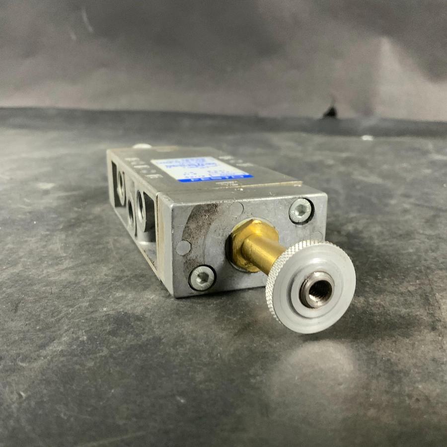 Used FESTO 8820 JMFH-5-1/8 SOLENOID VALVE ($25 OBO)