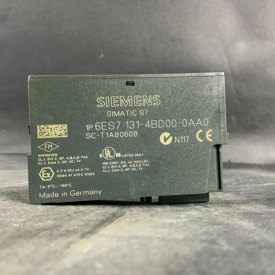 Used SIEMENS 6ES7 131-4BD01-0AA0 SIMATIC S7 INPUT MODULE ($10 OBO)