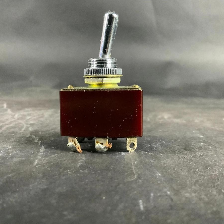 NIHON KAIHEKI S-6A TOGGLE SWITCH ($10 OBO)