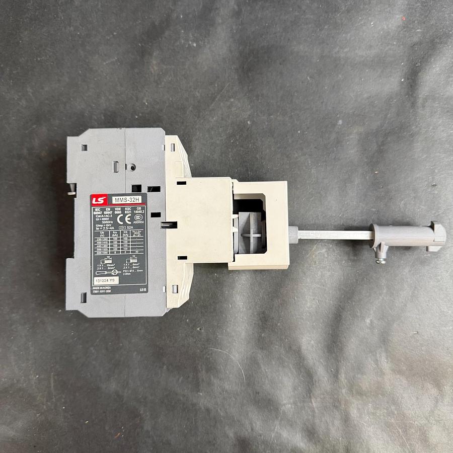 Used LS ELECTRIC MMS-32H STARTER W/ EXTENDED SHAFT ($40 OBO)