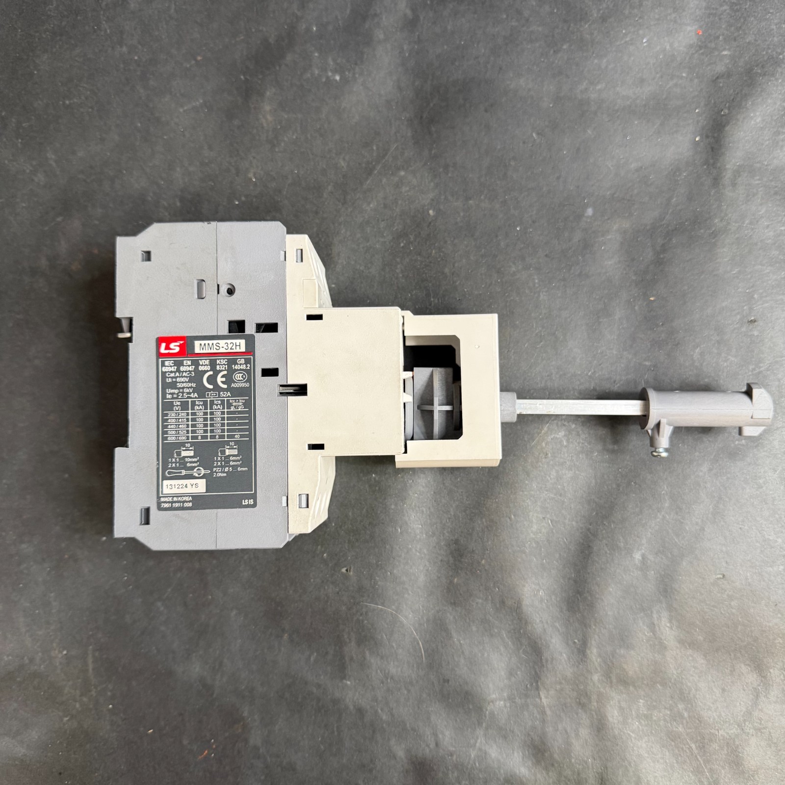 Used LS ELECTRIC MMS-32H STARTER W/ EXTENDED SHAFT ($40 OBO)