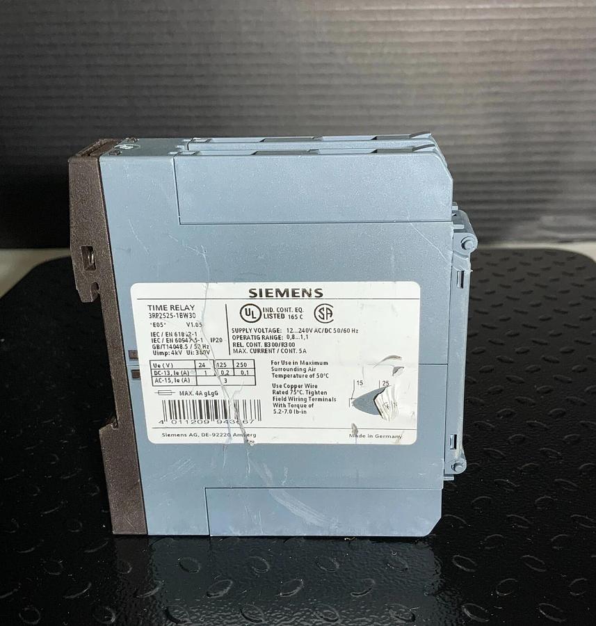 SIEMENS RP2525-1BW30 ($99.99 OBO)