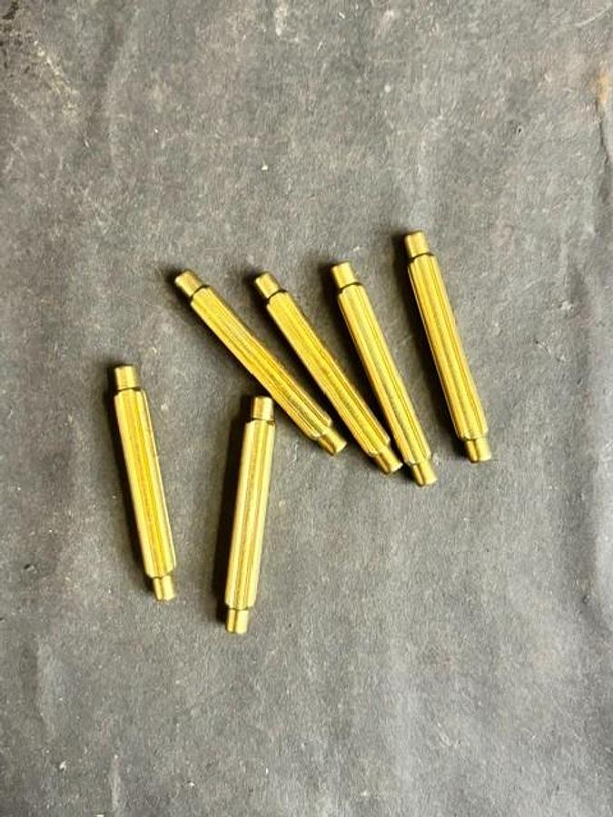Used ESAB 0558001959 VALVE PINS
