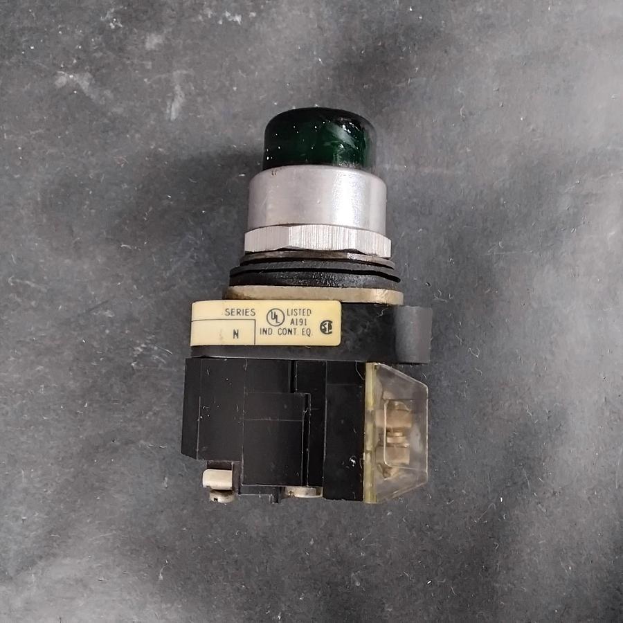 Used ALLEN BRADLEY 800T-PB16 SERIES N GREEN PUSHBUTTON ($15 OBO)