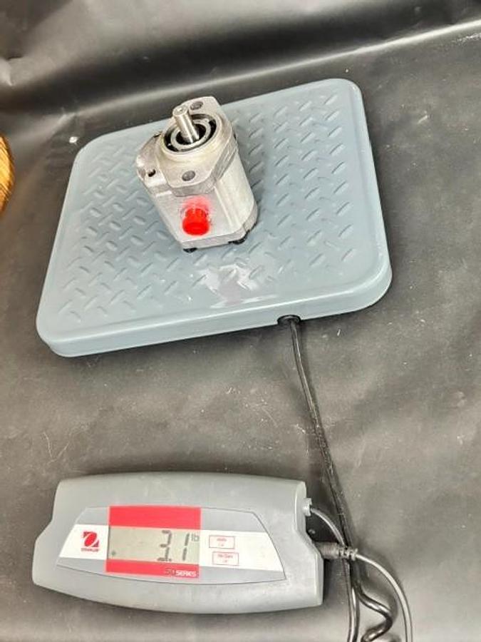 Used FENNER STONE NR 1084 APL HYDRAULIC VALVE