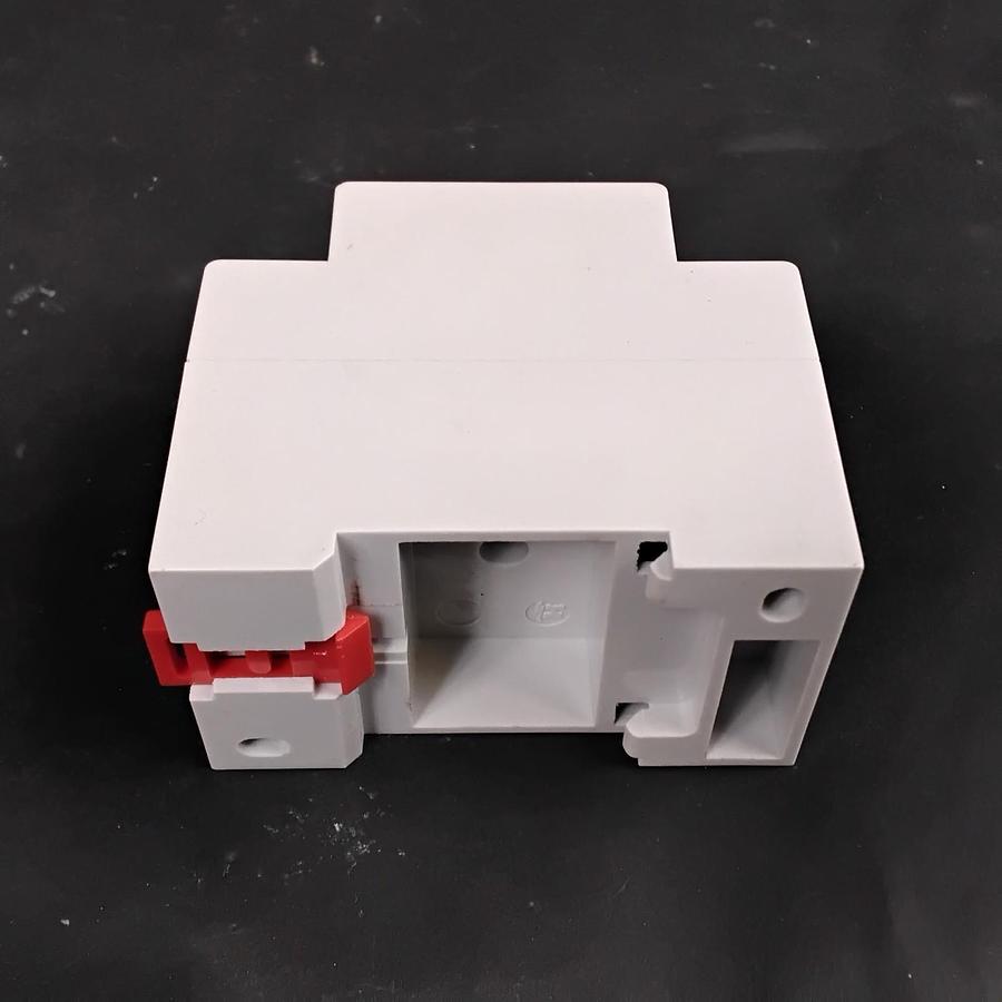 Used EATON REG-SD230 CIRCUIT BREAKER ($11 OBO)