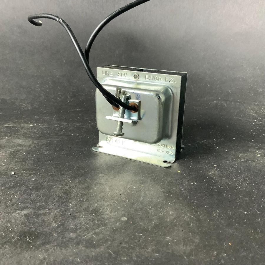Used EDWARDS TRANSFORMER 590 TRANSFORMER ($10 OBO)