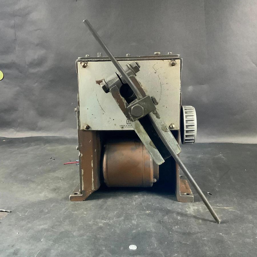 Used LEEDS & NORTHRUP 1910819 ACTUATOR ($575 OBO)