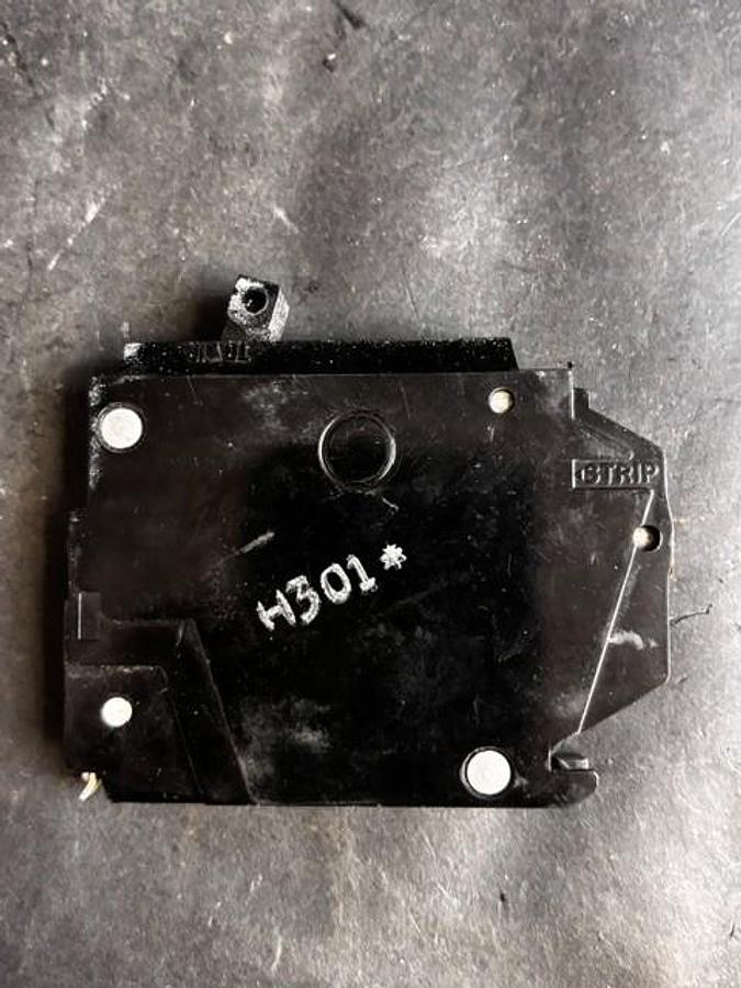 Used GENERAL ELECTRIC TQP120 CIRCUIT BREAKER ($11 OBO)