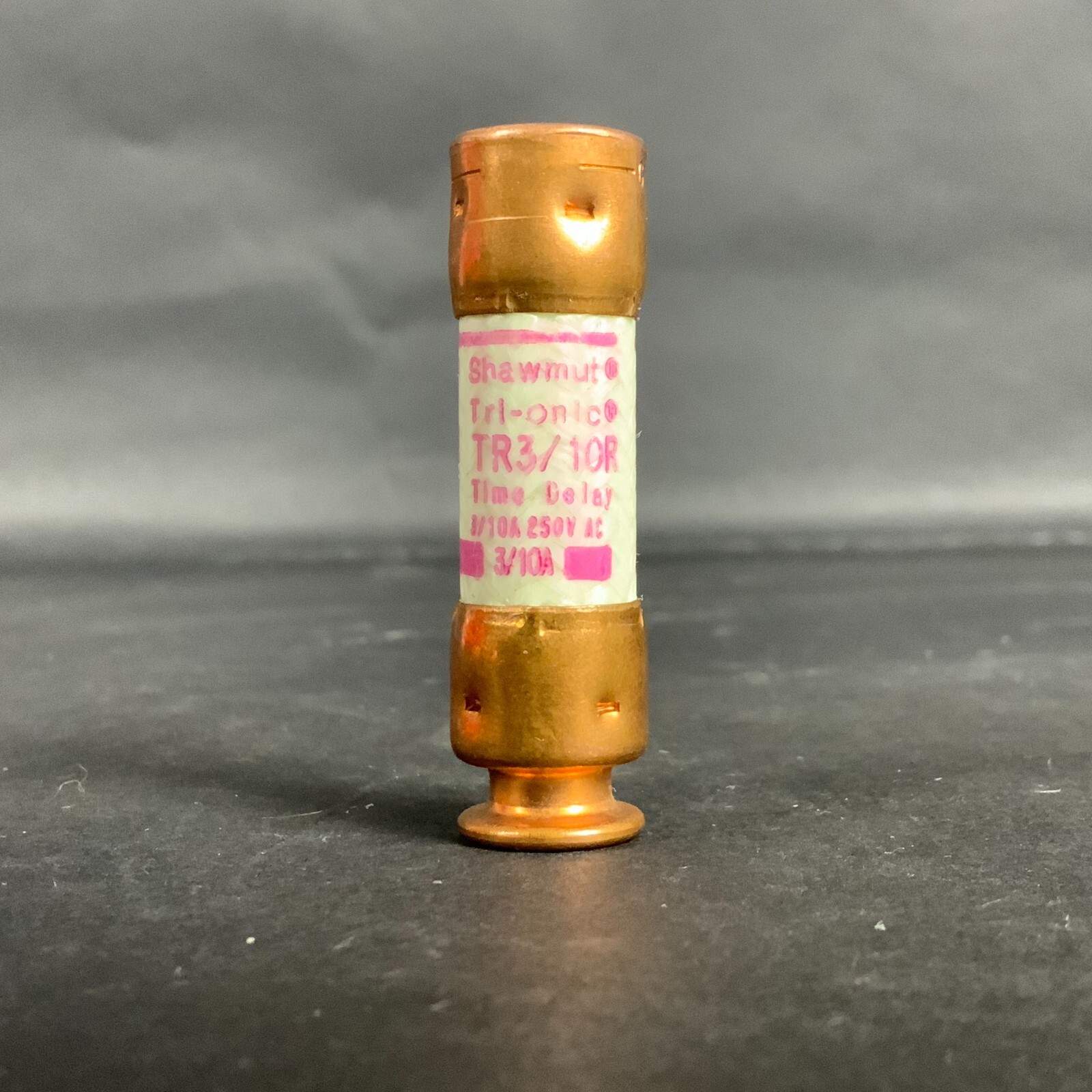 Used FERRAZ SHAWMUT TRI-ONIC TR3/10R FUSE - SET OF 5 ($15 OBO)