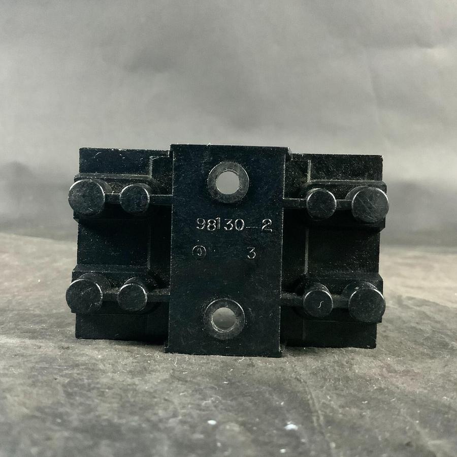 Used GENERIC 98130-2 FUSE HOLDER ($8 OBO)
