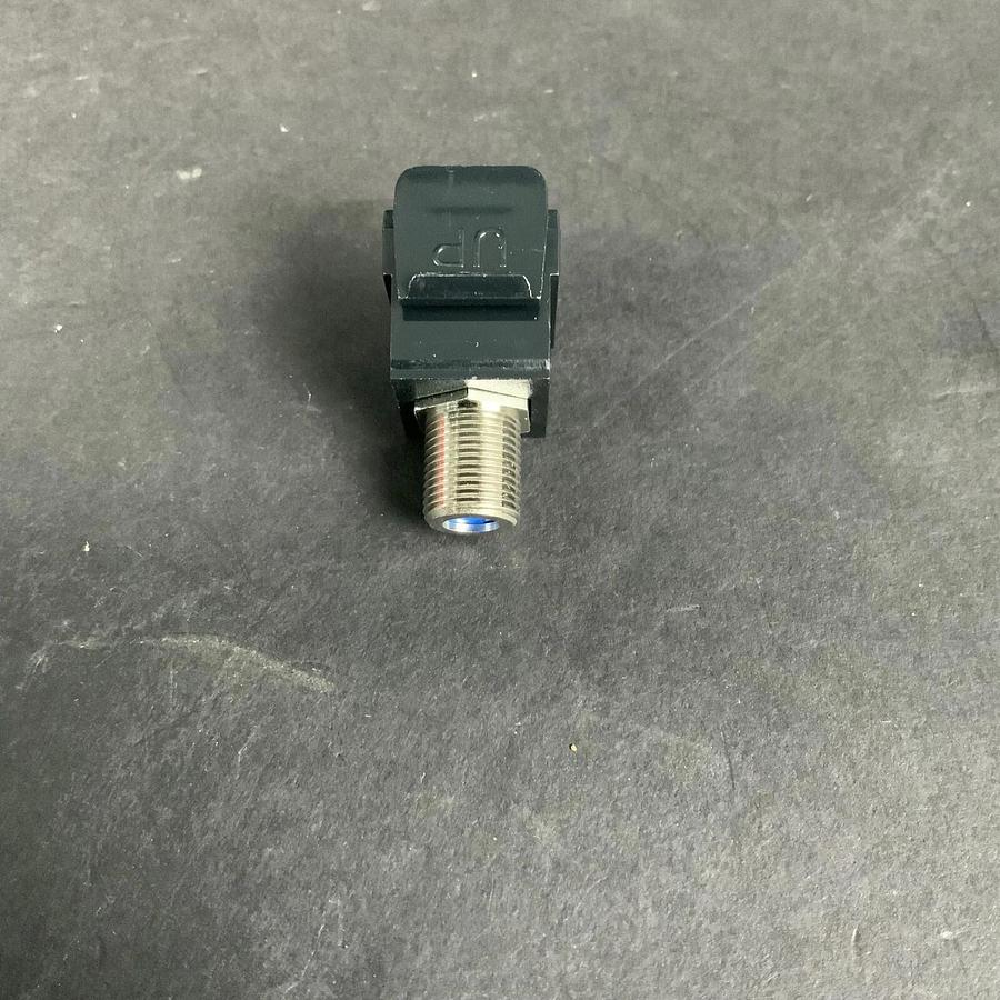 LEVITON 41084-FEF QUICKPORT F-CONNECTOR - NEW ($2.50)