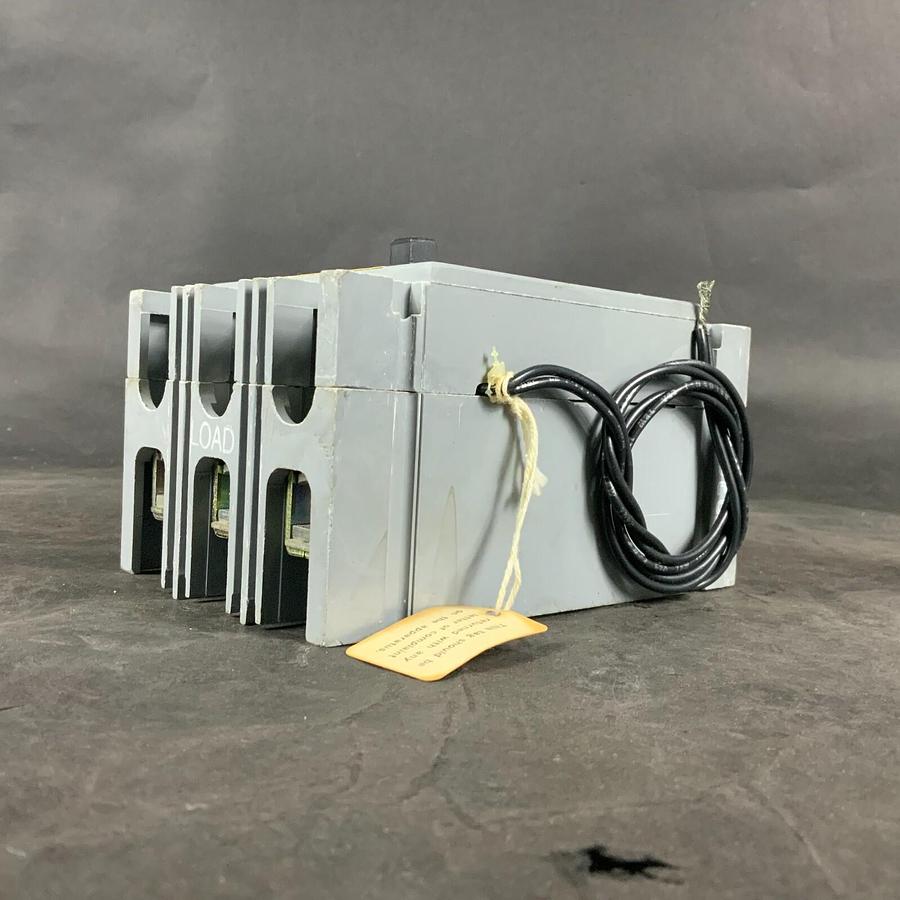 Used WESTINGHOUSE HFB3100 CIRCUIT BREAKER ($35 OBO)