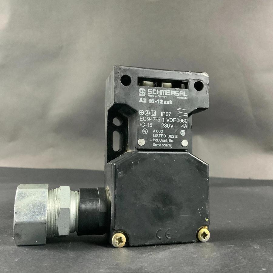 Used SCHMERSAL AZ16-12ZVRK SAFETY INTERLOCK SWITCH ($35 OBO)