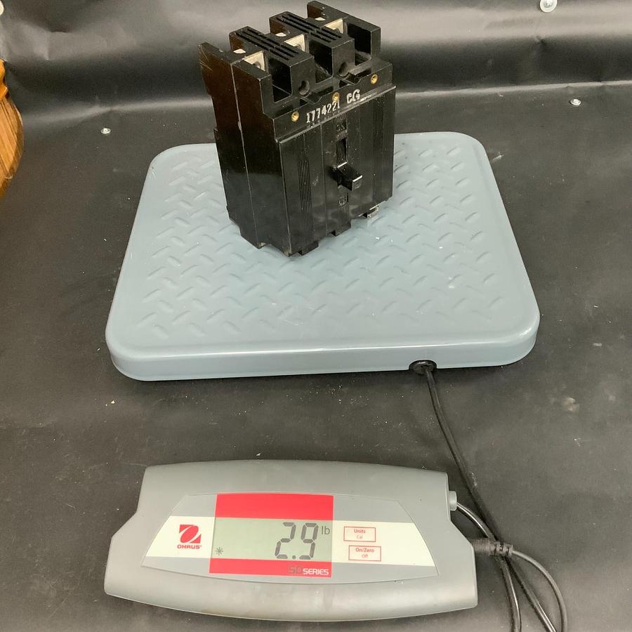 Used WESTINGHOUSE E3040 CIRCUIT BREAKER ($25 OBO)