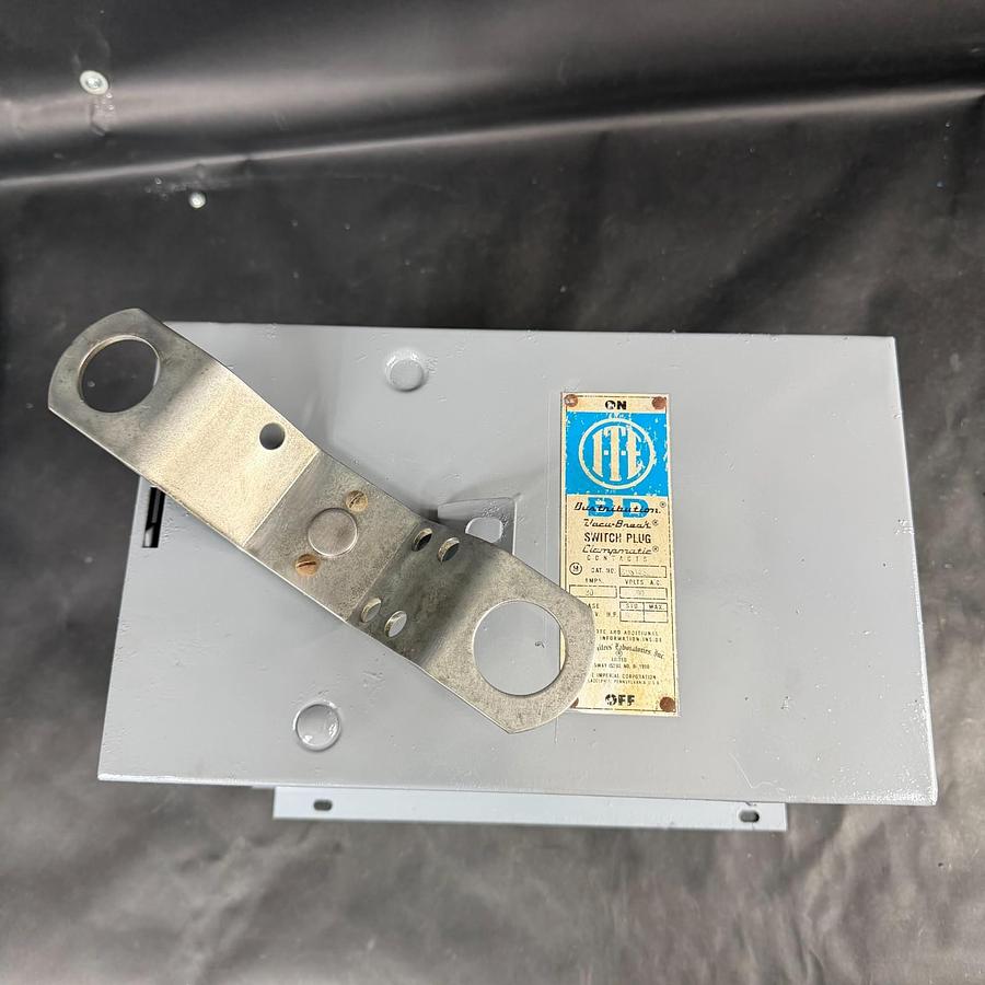 Used ITE BOS14351 SWITCH PLUG