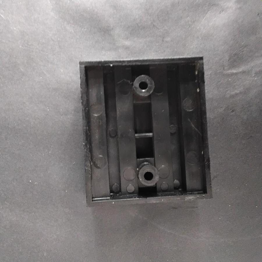 Used CUSTOM CONNECTOR SD12 RELAY SOCKET ($13 OBO)
