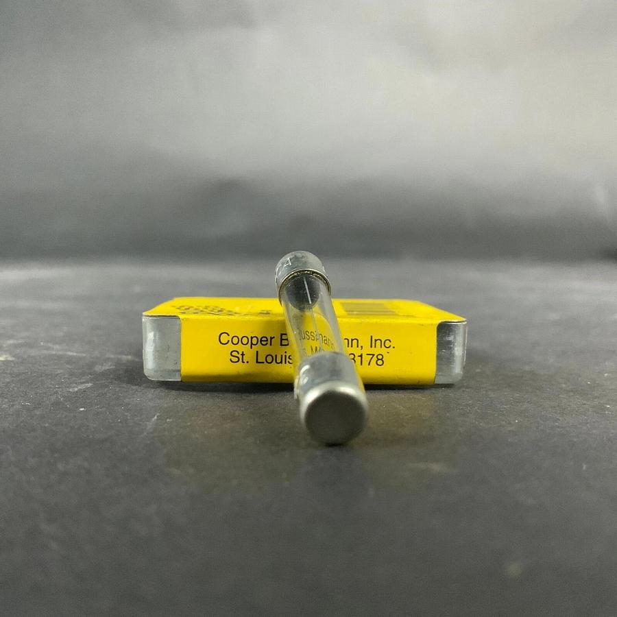 BUSSMANN AGC-20 FUSE - SET OF 4 ($5 OBO)