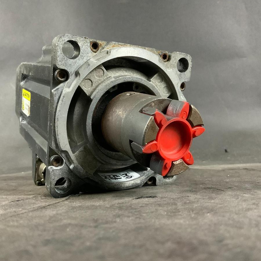 Used ALLEN BRADLEY MPL-B420P-MJ22AA SERVO MOTOR ($825 OBO)