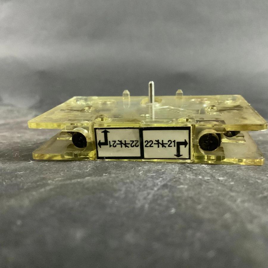 Used ALLEN BRADLEY 199-MCA1 MECHANICAL INTERLOCKER ($20 OBO)