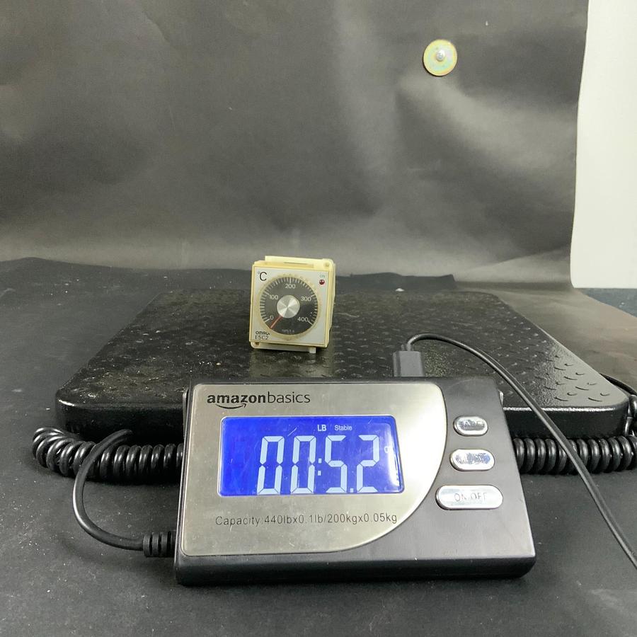 Used OMRON ESC2-R20K TEMPERATURE CONTROLLER ($25 OBO)