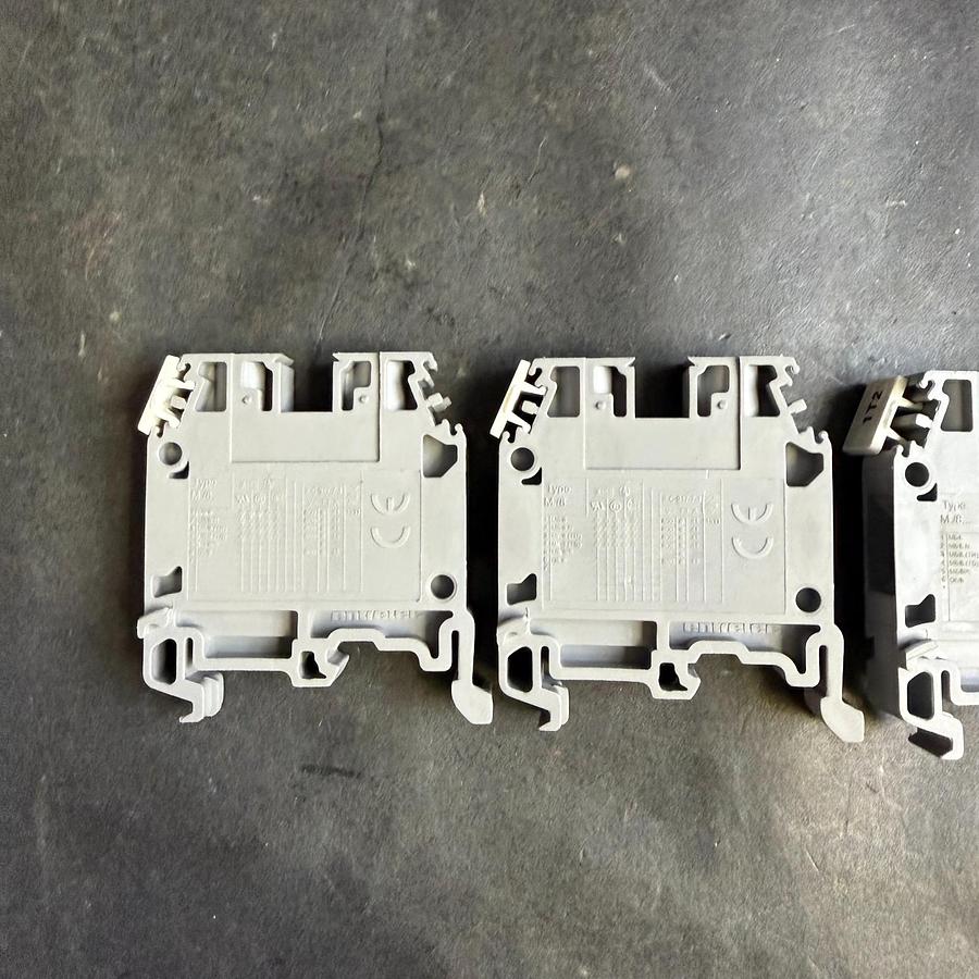 Used ENTRELEC M/8 TERMINAL BLOCK - LOT OF 5 ($13 OBO)