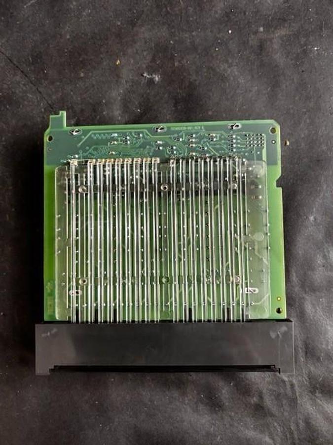 Used HONEYWELL 900H01-0102 OUTPUT MODULE