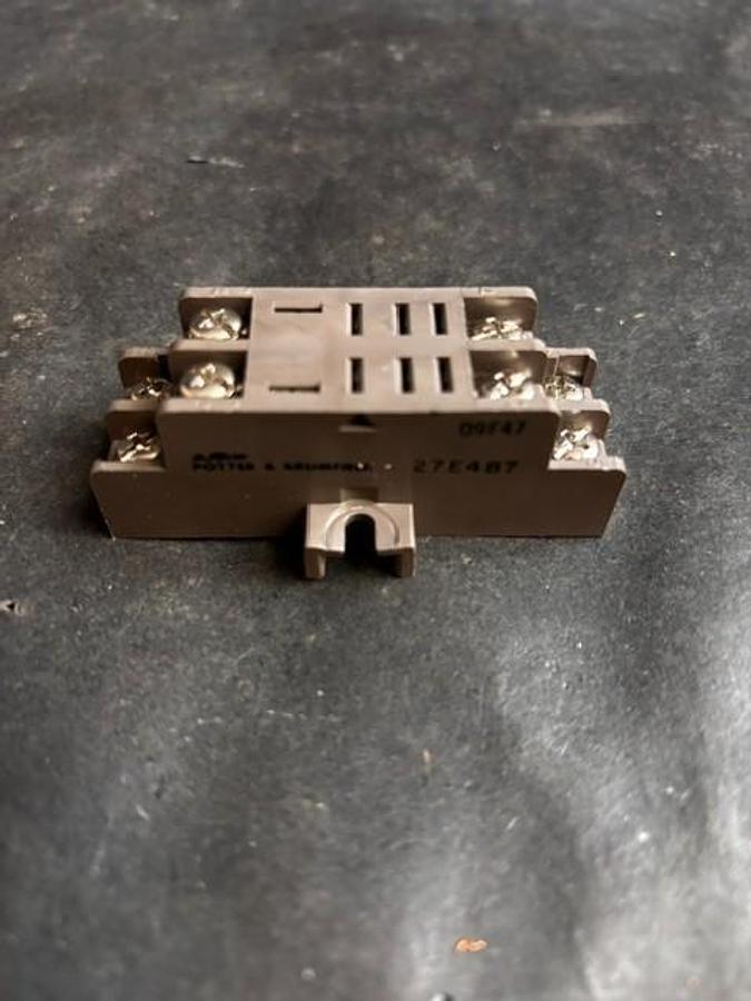 Used POTTER & BRUMFIELD 27E487 RELAY SOCKET