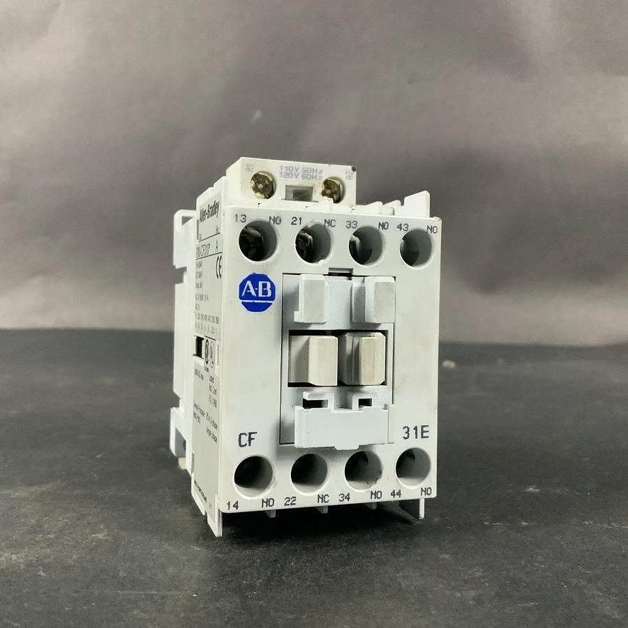 Used ALLEN BRADLEY 700-CF310* SERIES A CONTACTOR ($15 OBO)