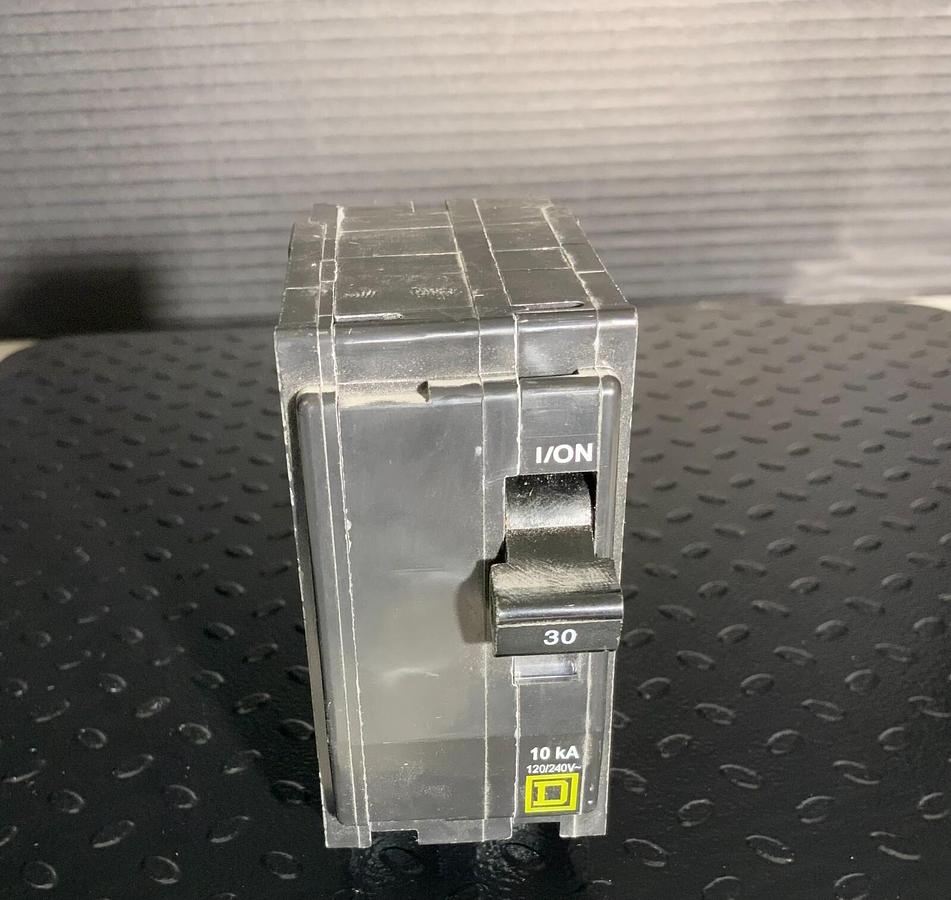 Used SQUARE D DP-4075 ($34.99 OBO)