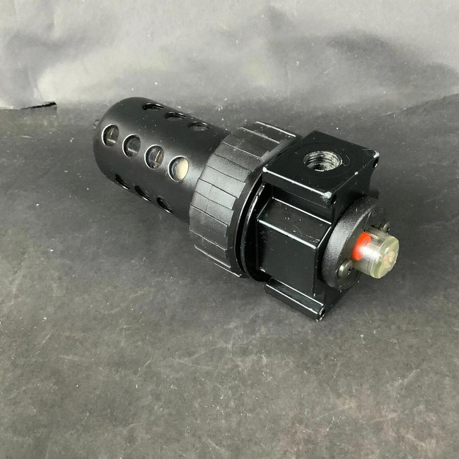 Used SPEEDAIRE 3JV44 PNEUMATIC FILTER ($50 OBO)