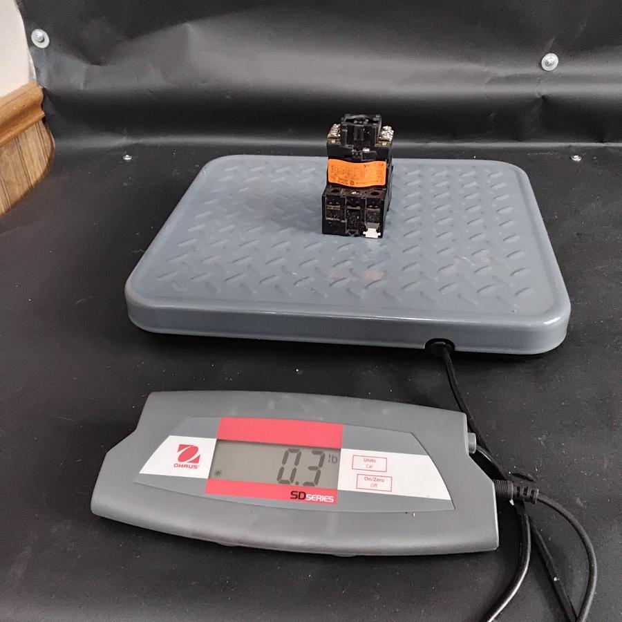 Used KLOCKNER MOELLER P1-25 DISCONNECT SWITCH ($25 OBO)