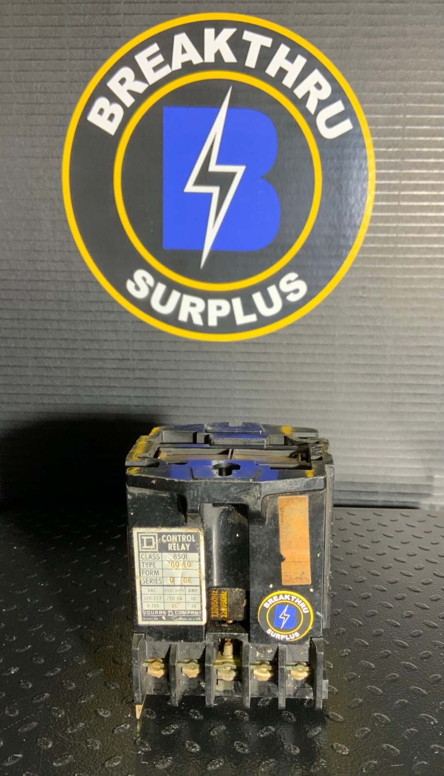 Used SQUARE D 8501-G040 CONTROL RELAY ($5 OBO)