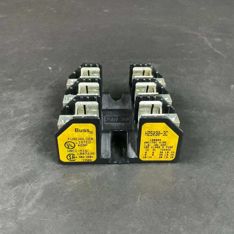 Used BUSSMANN EATON H25030-3C FUSE HOLDER ($4.50 OBO)