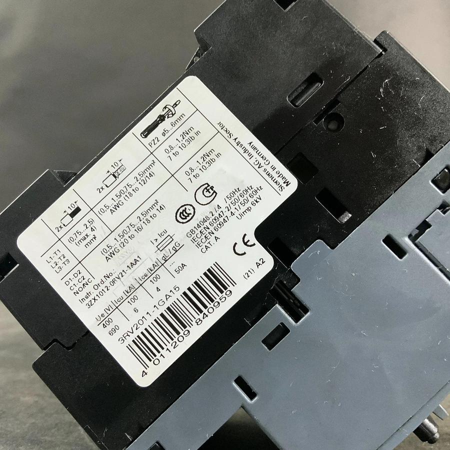 Used SIEMENS 3RV2011-1GA15 SIRIUS CIRCUIT BREAKER ($20 OBO)