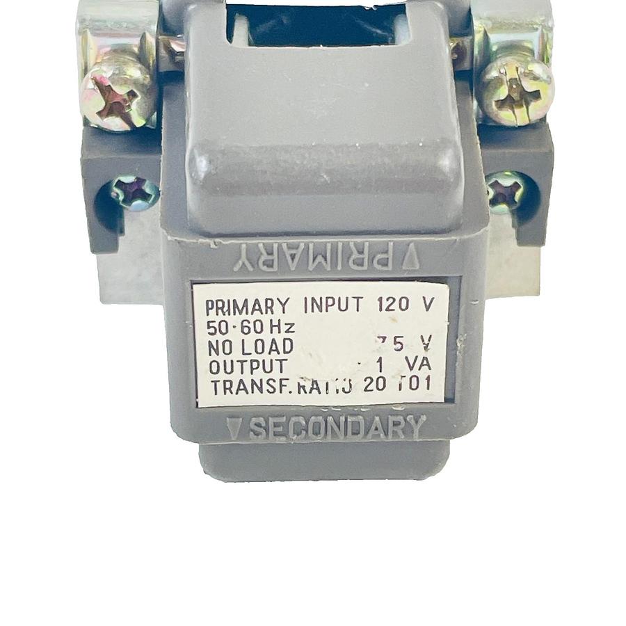 Used WESTINGHOUSE 10120H PILOT LIGHT RED HEAVY DUTY 30MM INDUSTRIAL OIL-TITE