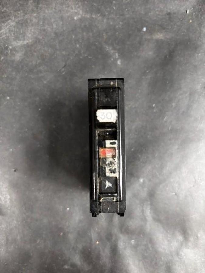 Used SQUARE D KF-291 CIRCUIT BREAKER ($13 OBO)
