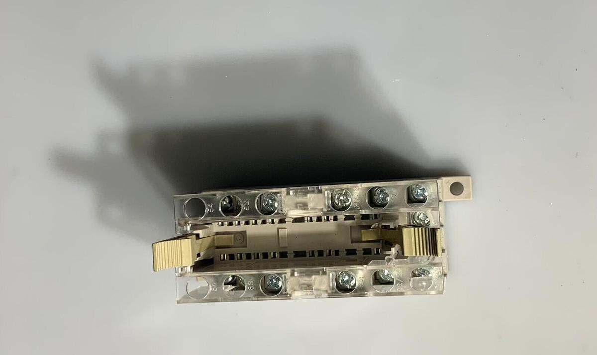Used OMRON P7SA-14F-ND DC24 RELAY SOCKET ($10 OBO)