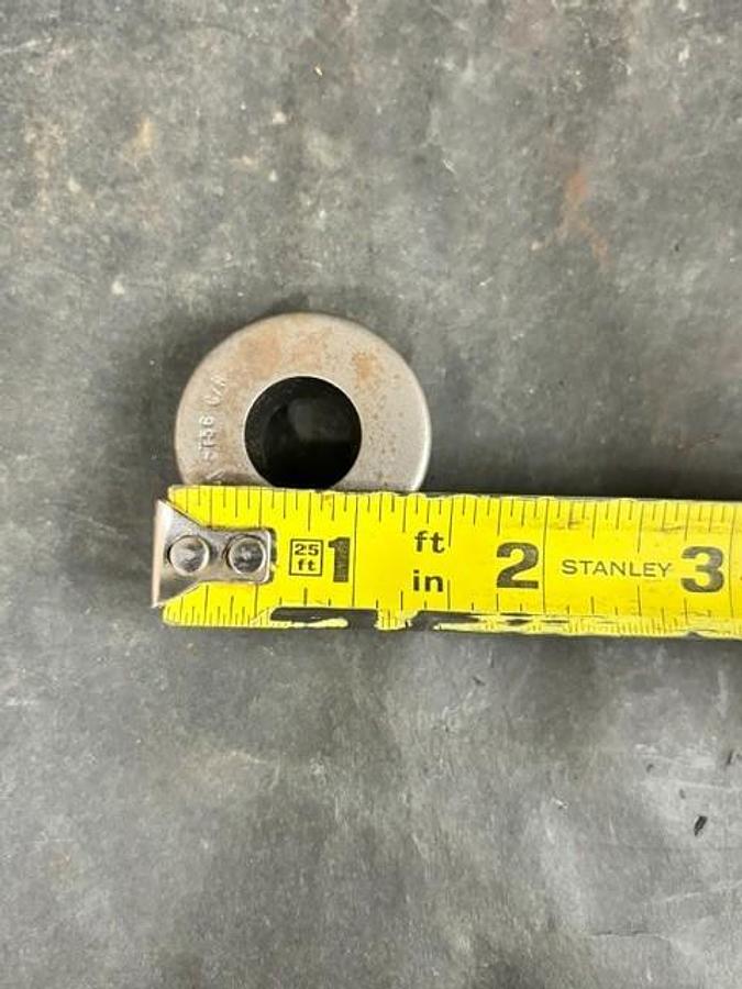 Used CHICAGO RAWHIDE 5756 OIL SEALS