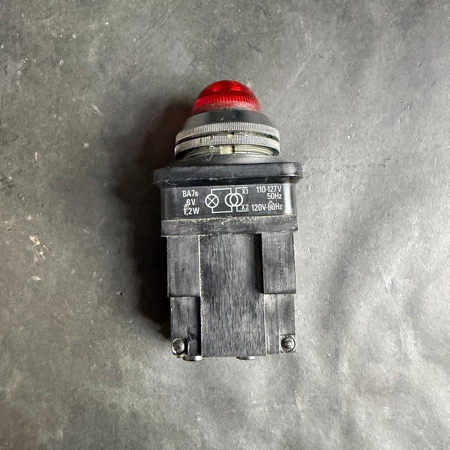 Used TELEMECANIQUE XB2-M RED PILOT LIGHT ($22 OBO)
