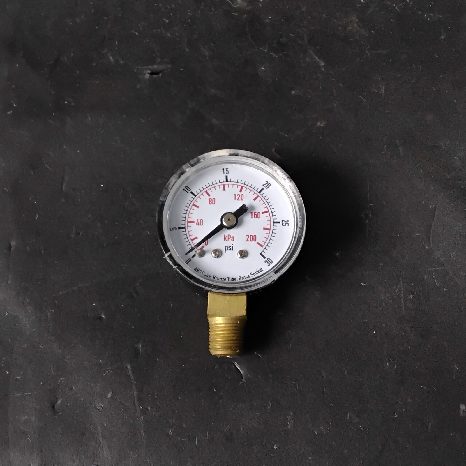 Used PRESSURE GAUGE 0-30 PSI ABS CASE SOCKET ($8 OBO)