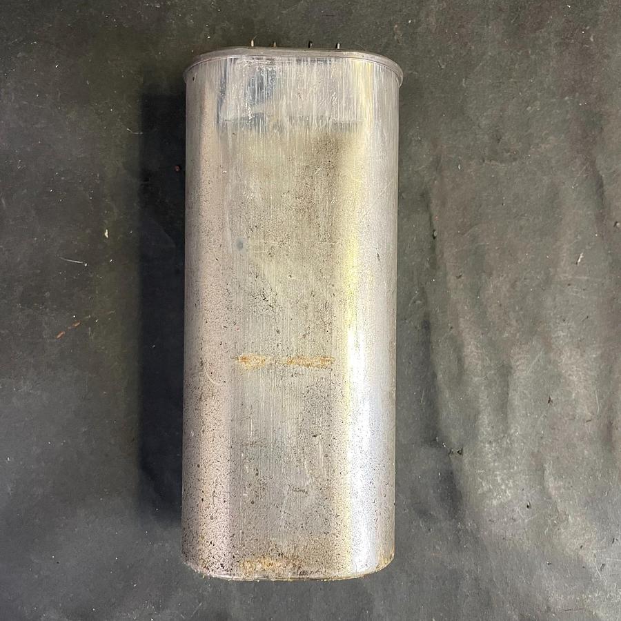 Used GENERAL ELECTRIC 21L3520 DIELEKTROL CAPACITOR 20uf, 440VAC, 60HZ