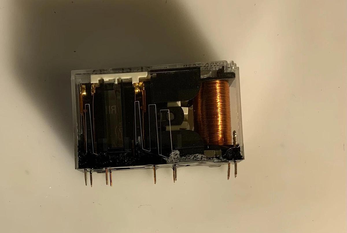 OMRON G7SA-2A2B DC24 ($9.99 OBO)