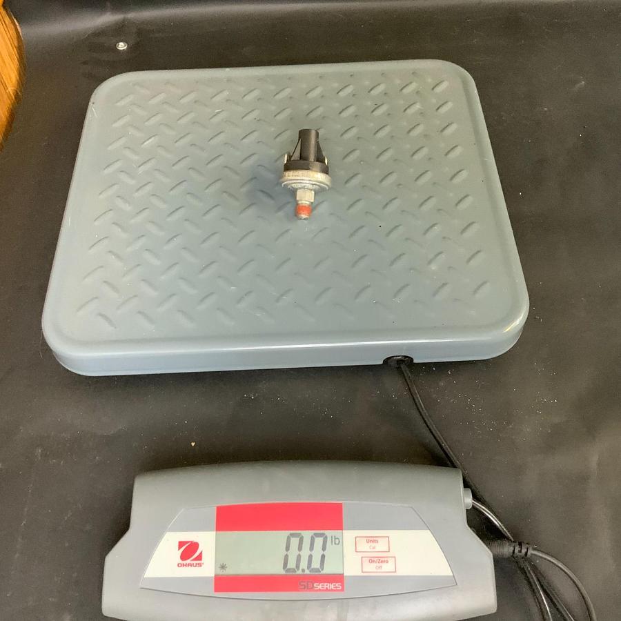 Used HONEYWELL 84479 A8584 OIL PRESSURE SWITCH ($15 OBO)